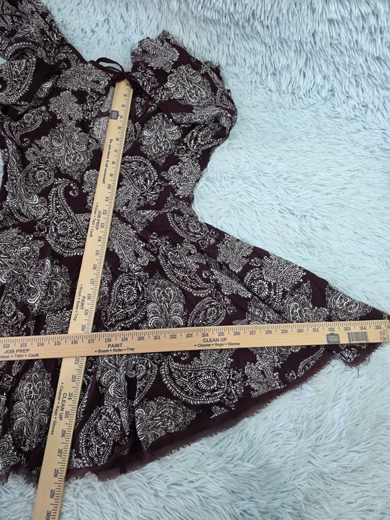 Ecote Urban Outfitters Sascha Bell Sleeve Paisley Mini Dress Maroon 6